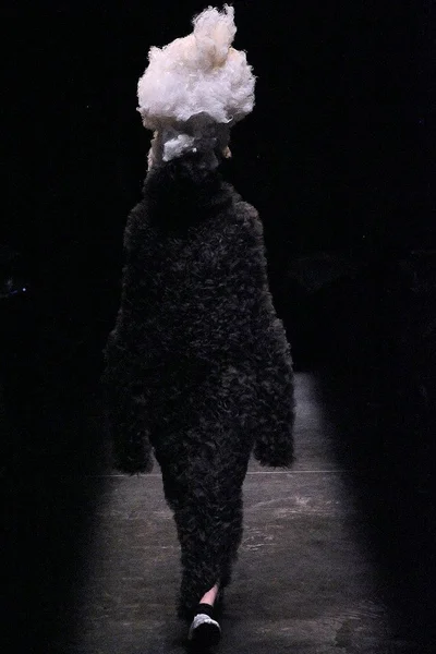 Look 39